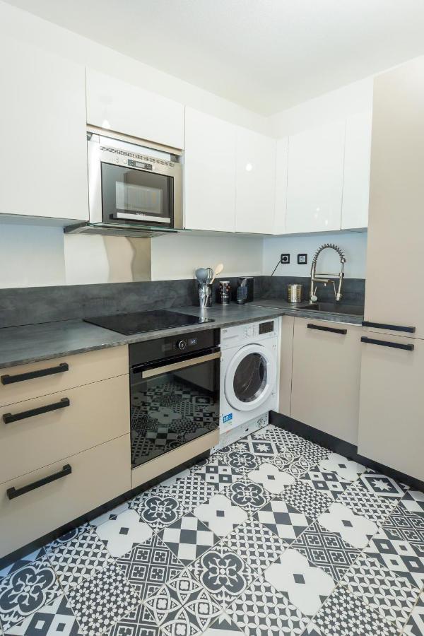 Palais Ligure - 2 Pieces - Parking Apartment Menton Bagian luar foto